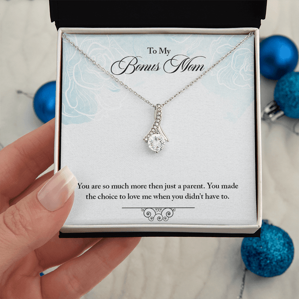 Alluring Beauty Necklace (Yellow & White Gold Variants) - HEARTEN