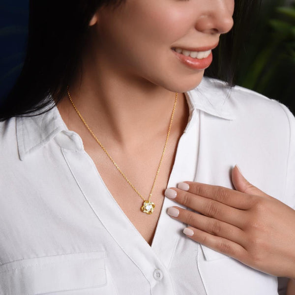 To My Wife - Love Knot Necklace - HEARTEN4