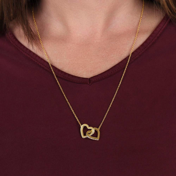 To My Dear Mom Interlocking Hearts Necklace - HEARTEN