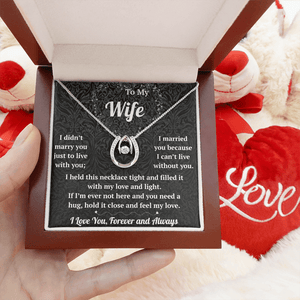 To My Wife  - Lucky In Love Necklace - HEARTEN