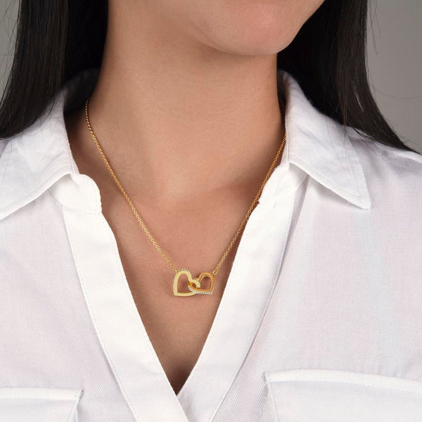 To My Dear Mom Interlocking Hearts Necklace - HEARTEN