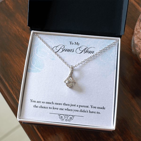 Alluring Beauty Necklace (Yellow & White Gold Variants) - HEARTEN