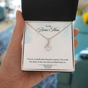 Alluring Beauty Necklace (Yellow & White Gold Variants) - HEARTEN