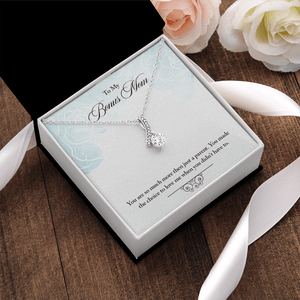 Alluring Beauty Necklace (Yellow & White Gold Variants) - HEARTEN